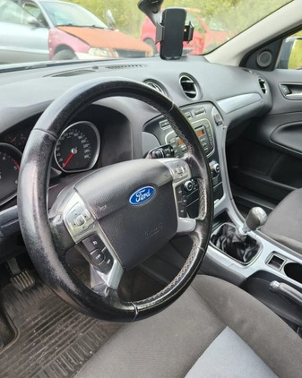 Ford Mondeo cena 20900 przebieg: 289668, rok produkcji 2012 z Poznań małe 277